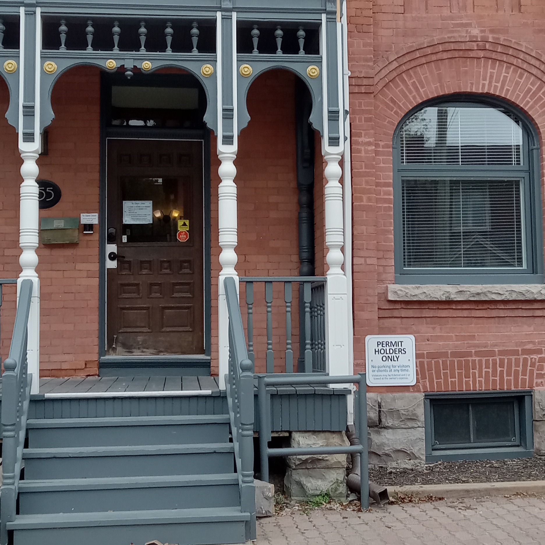 centretown-front-enterance